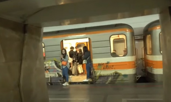 В ереванском метро прошла акция неповиновения (видео)